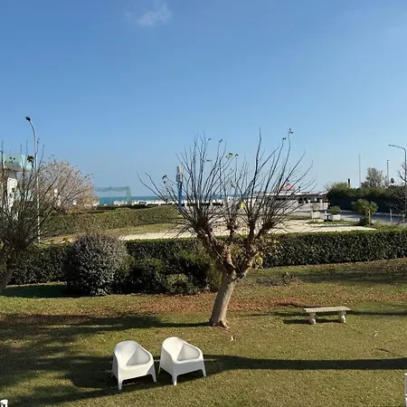 M466 - Marcelli, Trilocale A Pochi Passi Dal Mare *